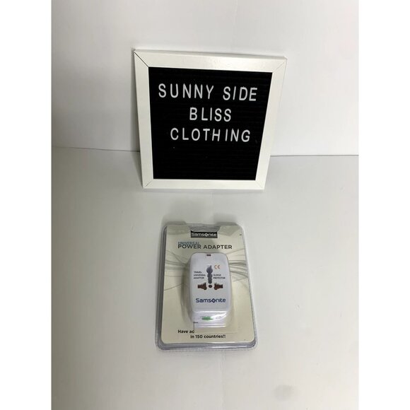 New Samsonite Universal Power Adapter - Picture 1 of 5